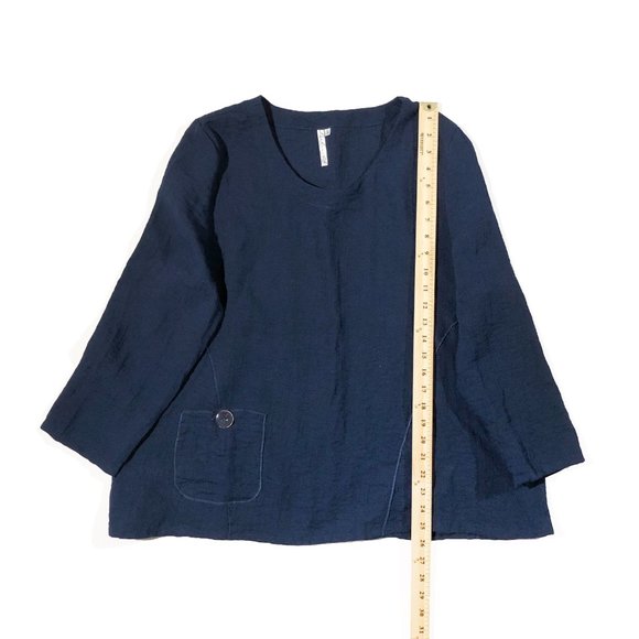 Lulu B Women's Size S Navy Blue Round Neck 3/4 Sleeve Front Pocket Blouse - Picture 2 of 8